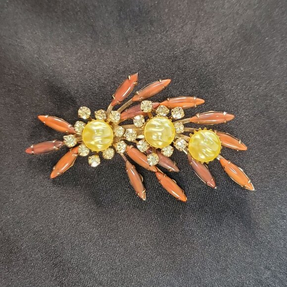 Vintage CATHE Brooch Riveted Dark Coral rhinestones Faux Pearls Leaf & Flowers - Picture 7 of 12